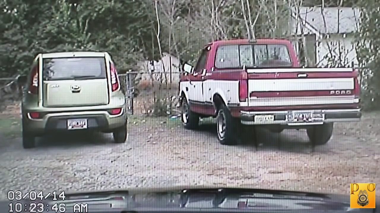 Police chase Dashcam video shows woman stealing police car, Oklahoma