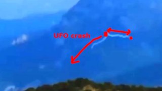 UFO hit by lightning - France 2017