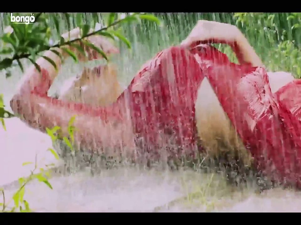 Hottest Bangladeshi Song Ever - Pori Moni Sexy Music Video