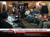 PLT Gubernur DKI Jakarta Rapat di Kereta