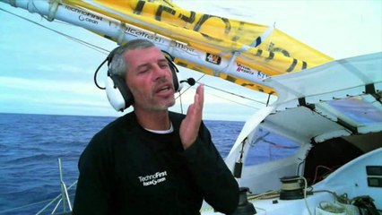 J74 : Images from Sebastien Destremau / Vendée Globe