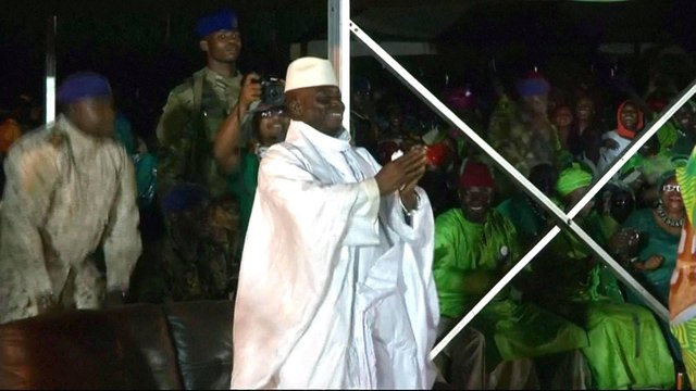 Gambia: Military threat looms as Jammeh clings to power