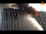 ‫آتش سوزی تولیدی خیابان جمهوری - سقوط 2 کارگر زن از ساختمان‬
