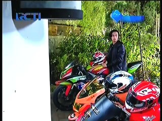 Scene Mondy n Rocky AJ801