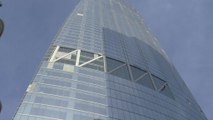 Wilshire Grand Center deprem testinde