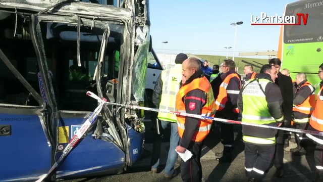 Accident de car sur l'A1 : deux personnes grièvement blessées
