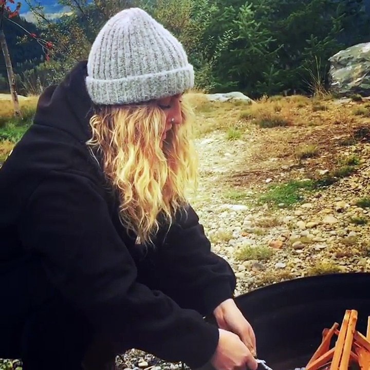 Perrie Edwards ✌️ (@perrieedwards) • Instagram-Fotos und -Videos