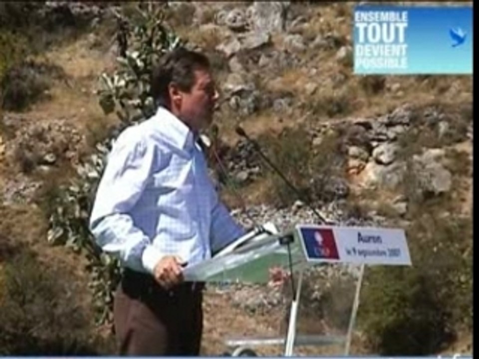 1 RENTRÉE POLITIQUE DE CHRISTIAN ESTROSI À AURON