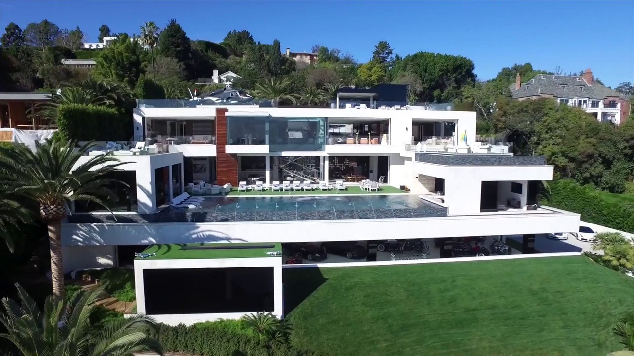 Cette maison vaut 250 millions de dollars, vous voulez la visiter?