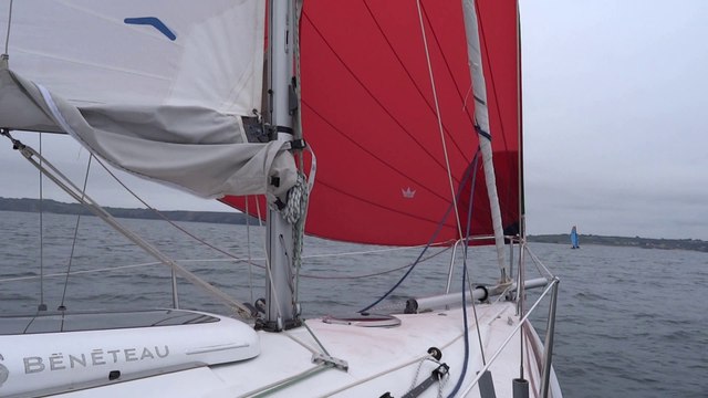 Beneteau First 21 sous spi asymétrique