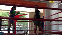 Nerdy girl beats up guys at the gym - Maxmantv