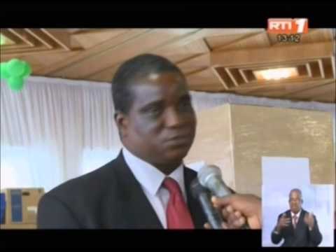 La BAD fait don de matériels informatiques à l’ Etat de Côte d’ Ivoire à hauteur de 700 millions