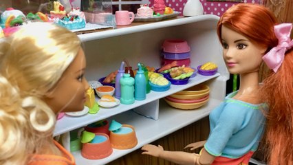 Barbie Ailesi 9. Bölüm || Türkçe Barbie Videoları İzle