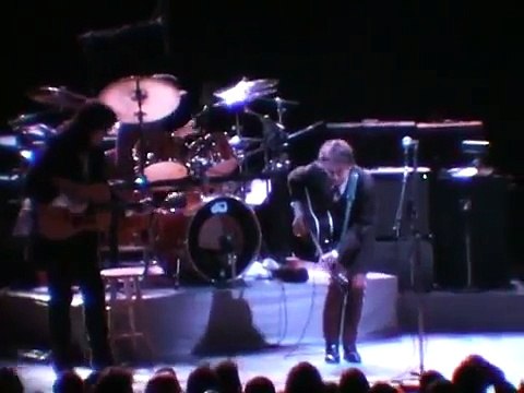 21 January 1998- Bob Dylan – Tangled Up In Blue Live at Madison Square Garden