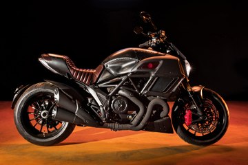 Ducati Diavel Diesel - Never look back