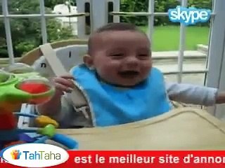 Le Rire Contagieux d'un bebe !