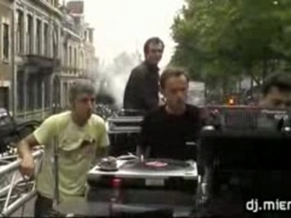 City Parade 2007 - Mons, Belgique (1/5)