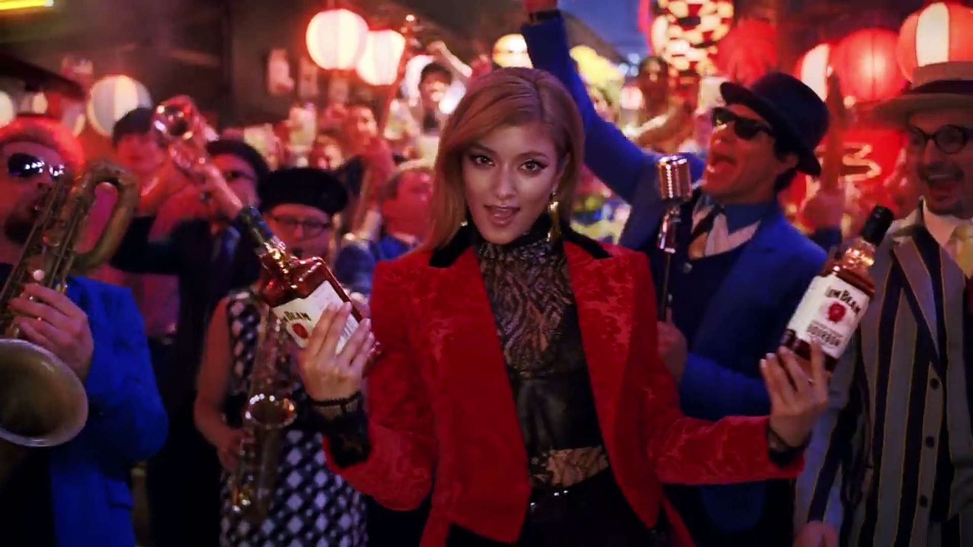 ローラ Cm ジムビーム エネルギッシュ ダウンタウン 篇 30秒 サントリー 動画 Dailymotion