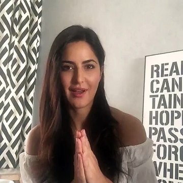 Hey guys I am here Live - Katrina Kaif