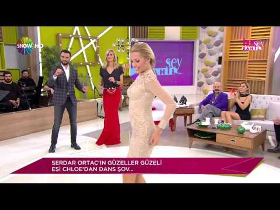 Chloe'dan dans şov