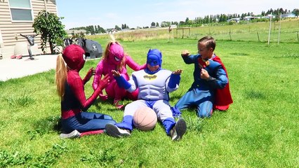 Superman BABY vs Maleficent Baby Batman Elsa Spidergirl Funny Superhero Comic Prank