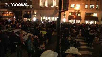 Trump karşıtları Washington ve New York sokaklarında