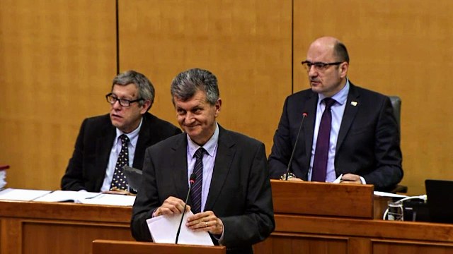 Pernar se vratio u HDZ?