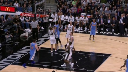 Jamal Murray postérise David Lee
