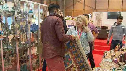 Irán exhibe su cultura milenaria para atraer turismo e inversión