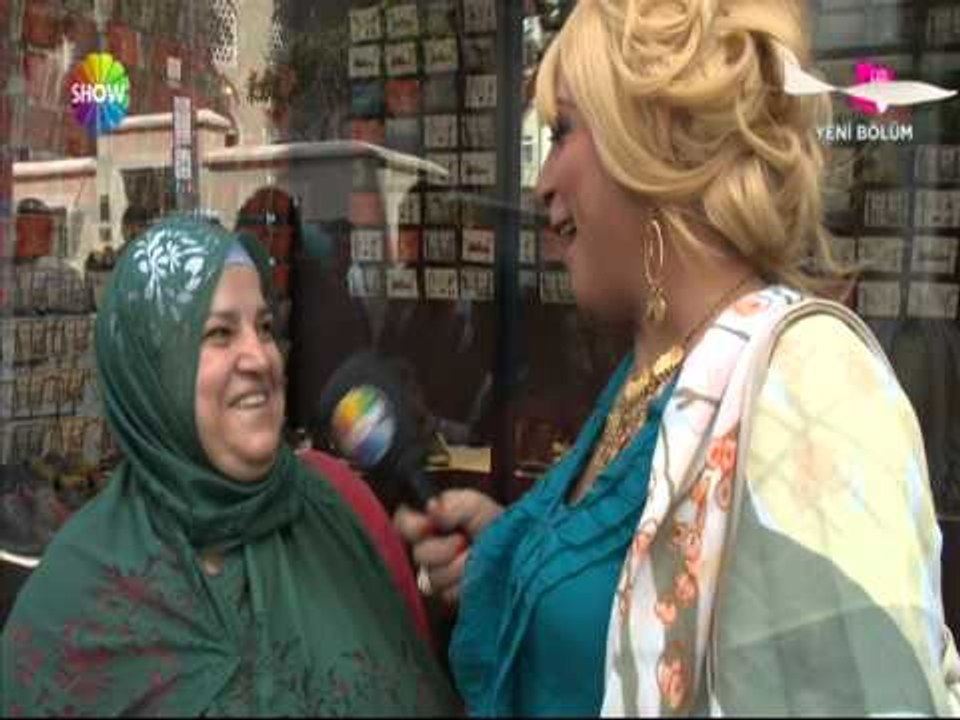 Güllüm Şov'dan bayrama özel Bülent Serttaş şov