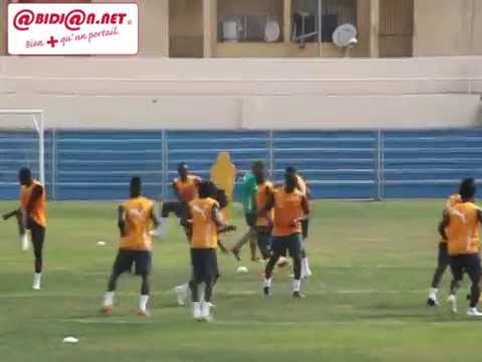 CAN 2015/Guinée Equatoriale: Séance d`entrainement des Eléphants
