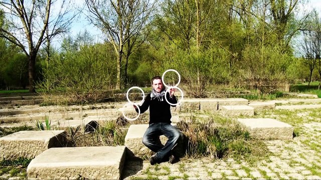 Cet illusionniste exceptionnel va vous hypnotiser