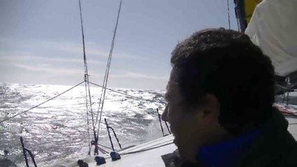 J75 : Romain Attanasio se rapproche du Cap Horn et voit déjà la terre / Vendée Globe