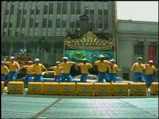 Expedia Suitcase Squad – Los Angeles