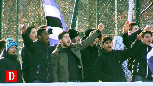 Les supporters du TFC viennent motiver les joueurs avant le derby face à Bordeaux