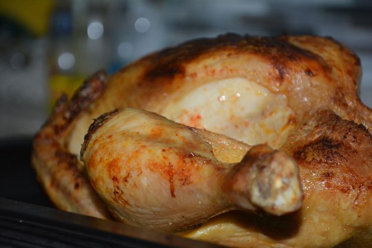 Fırında kızarmış soslu tavuk tarifi