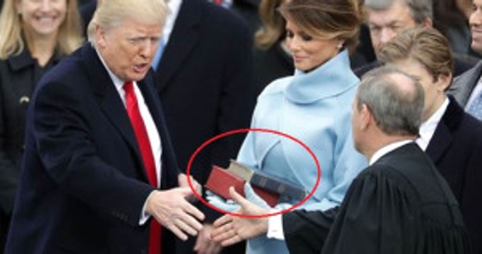 Trump'ın Eşinin Elindeki Kutu Yemin Törenine Damgasını Vurdu