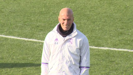 Zidane defiende a Cristiano Ronaldo