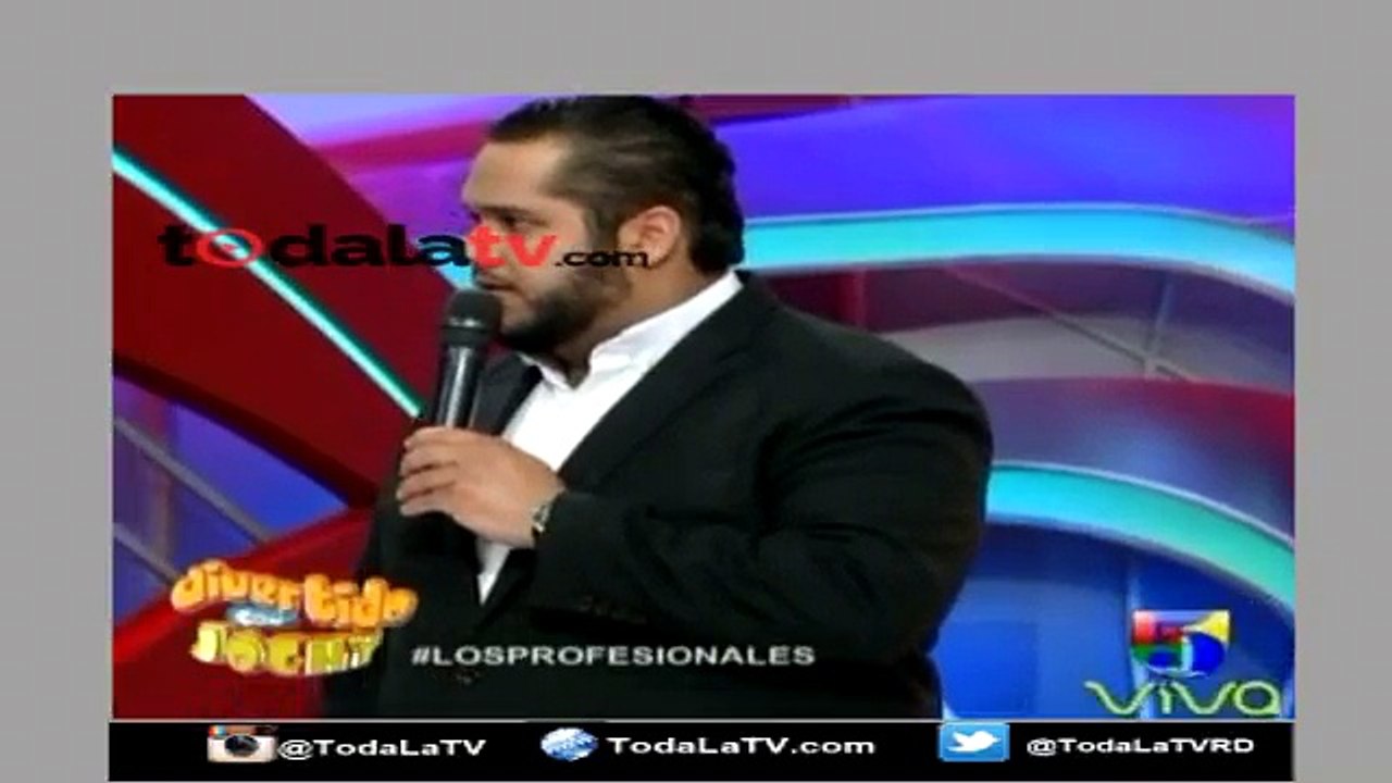 Mi pareja cree que la engaño que hago?-Los Profesionales-Divertido con Jochy-Video