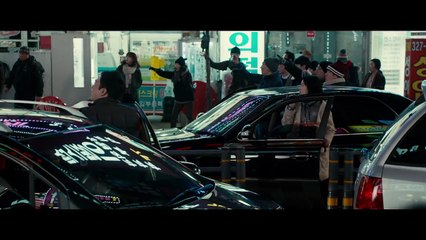 COLOSSAL [Official Teaser] – April 2017---NEON 001