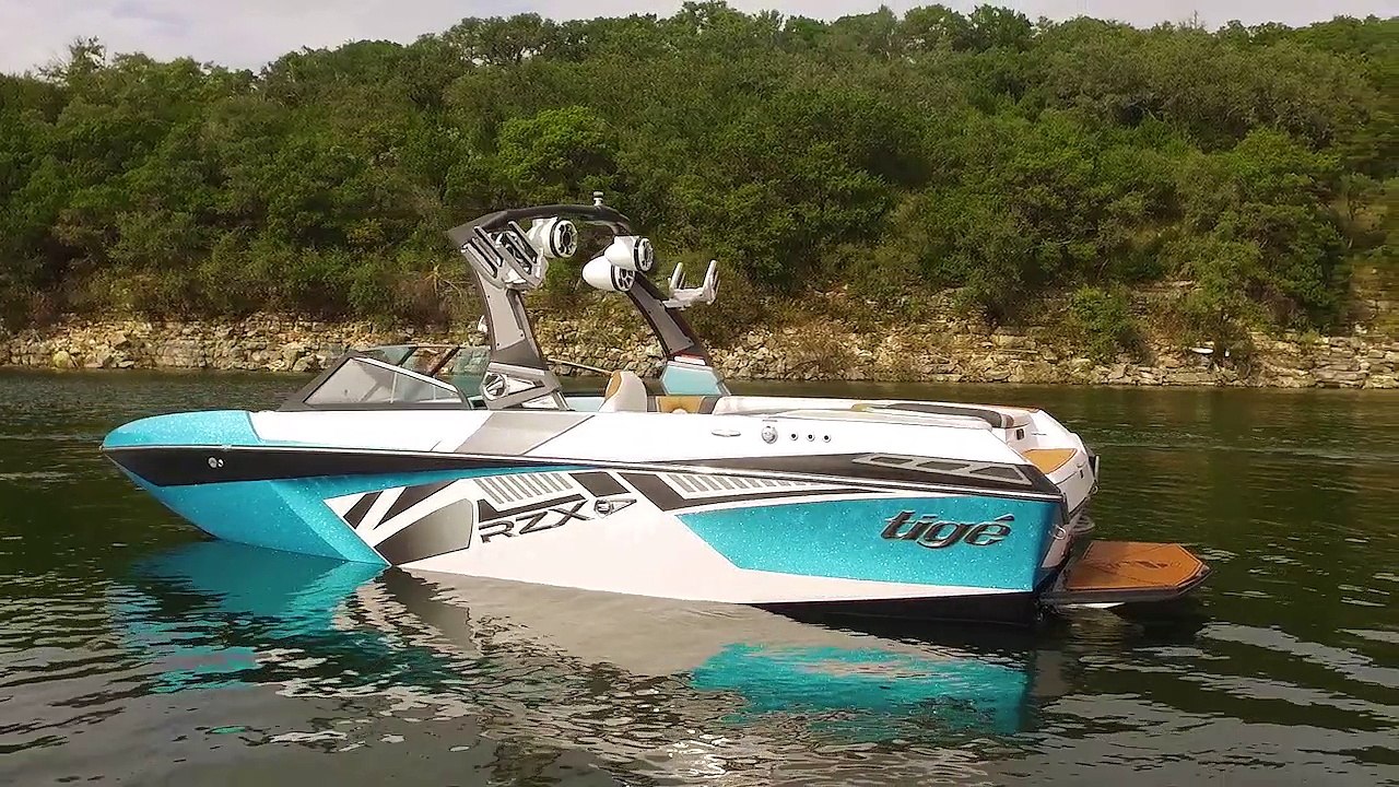 2017 Tige RZX3 - Wakeboarding Review