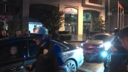 AK Parti Istanbul İl Başkanlığına Saldırı Girişimi