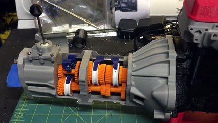 3D printed working Toyota 22RE and W56 4x4 transmission! ( Credit- Rubber Toe )