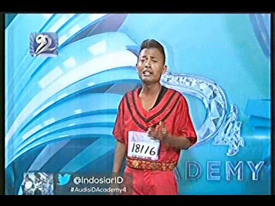 Audisi D'academy 4 - suara peserta ini aneh dan lucu,bikin ngakak.