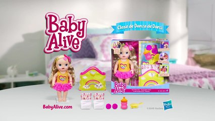 Baby Alive Clase de Danza de Darci vs Bebe Sorpresas Brillantes Hasbro TV Toys Spot 2016