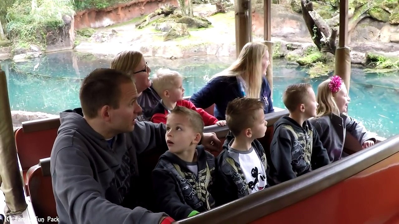 Family Fun Pack Kilimanjaro Safaris Experience at Walt Disney World!-CHLz8MovlWA