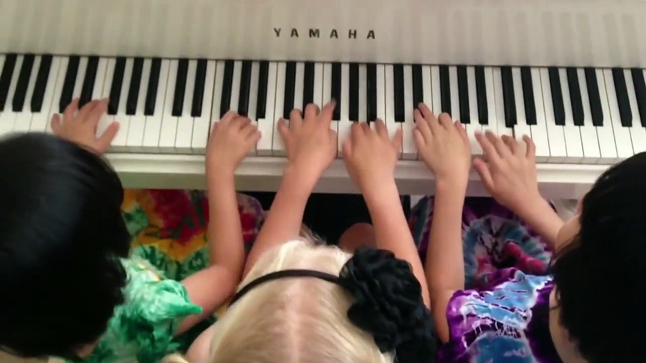 30 Fingered Piano Song  --  This Trio's Got Talent!!-UO5AWqFpAK4