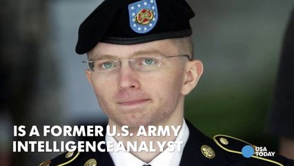 Who is Chelsea Manning-eAMMLUbnslU