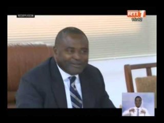 Gnanmien Konan demande aux enseignants de de sursoir à leur menace de grève