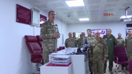 Gaziantep Genelkurmay Başkanı Akar, Sınır Hattında